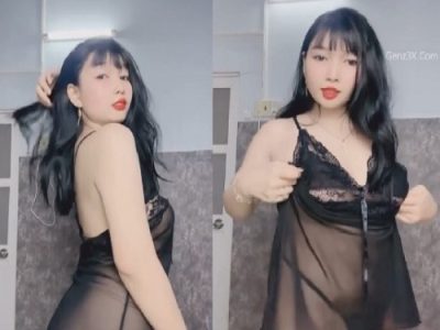Clip Sex Thiên Ý gái xinh dáng nuột live nhảy sexy